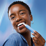 How Does a Teeth Whitening Pen Work?